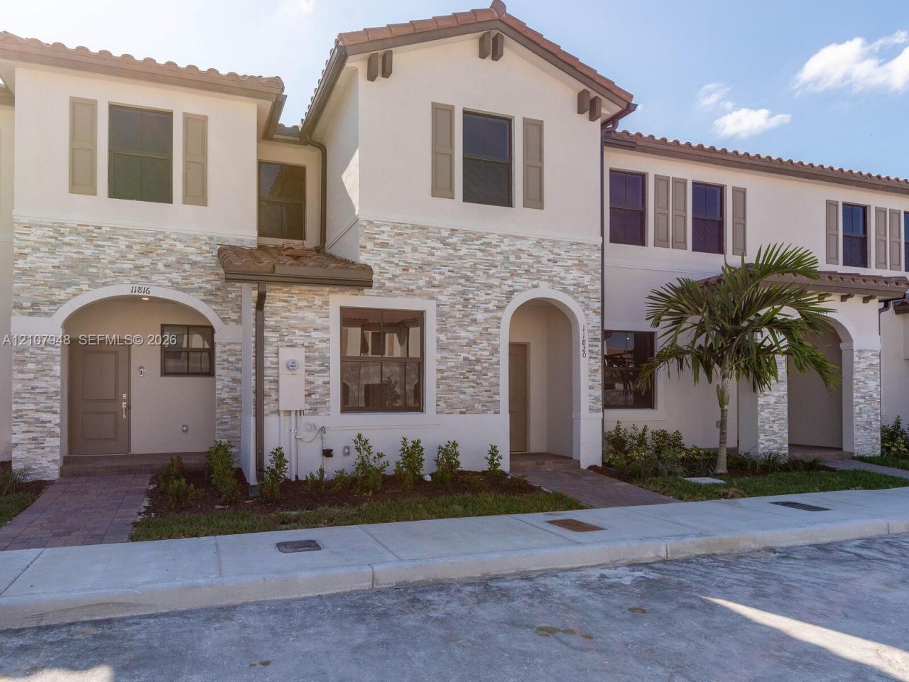 11820 SW 247th Ter, Miami, FL 33032 Photo