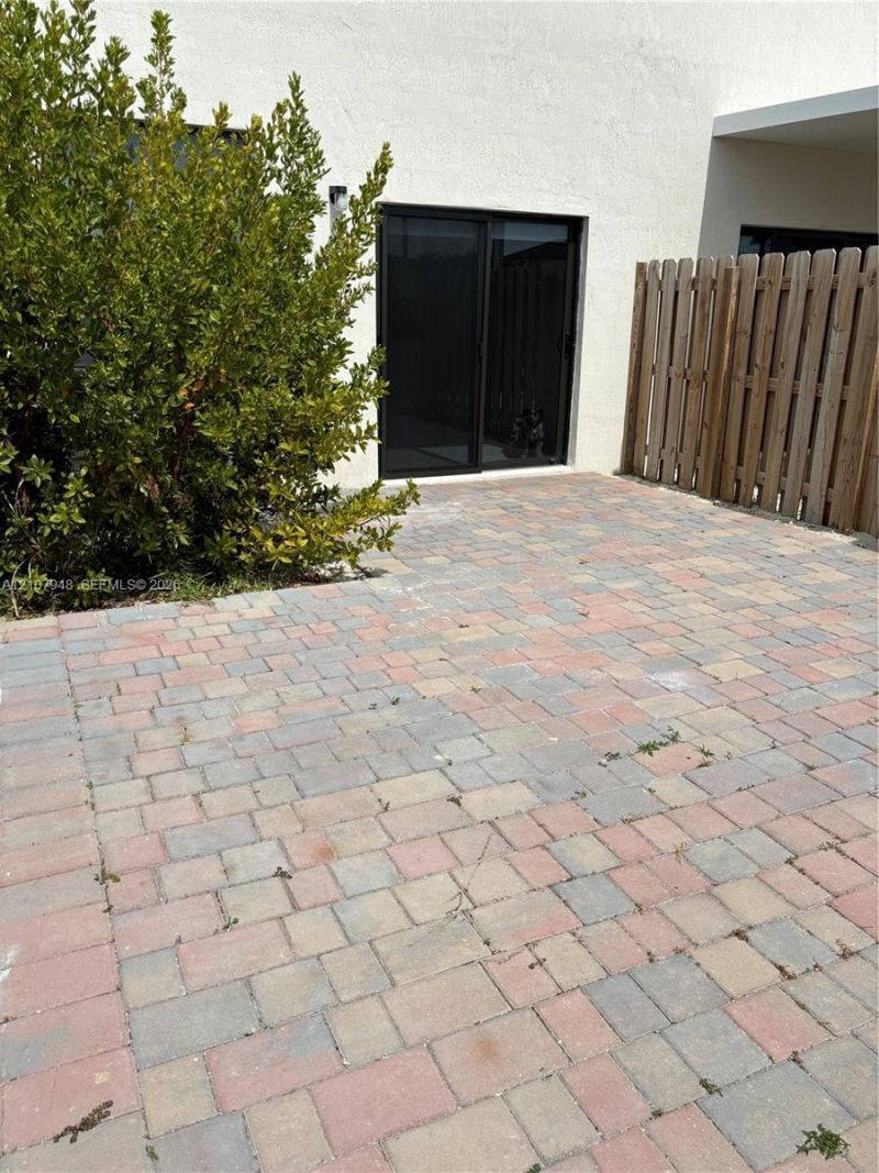 11820 SW 247th Ter, Miami, FL 33032 Photo