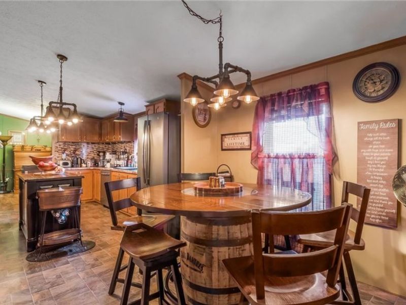 5975 Cambridge Road, New Concord, OH 43762 Photo 13