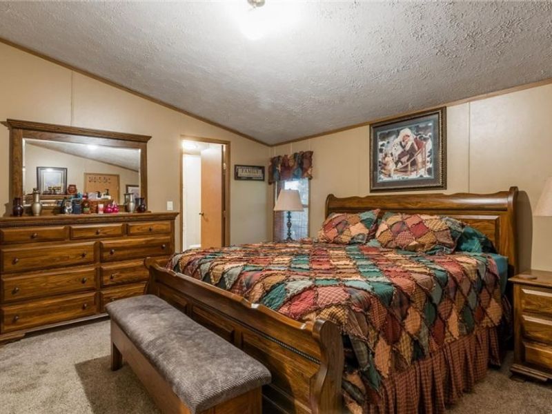 5975 Cambridge Road, New Concord, OH 43762 Photo 17