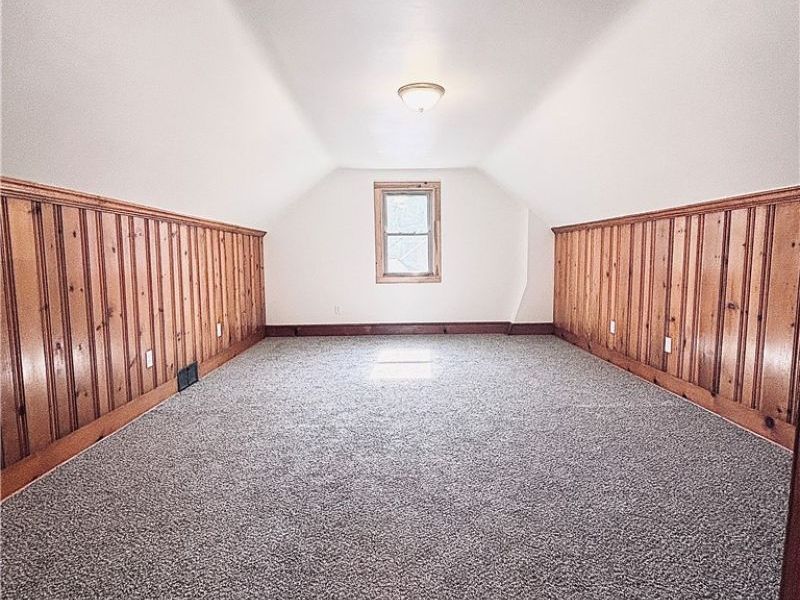 5817 Flower Drive, Parma Heights, OH 44130 Photo 9