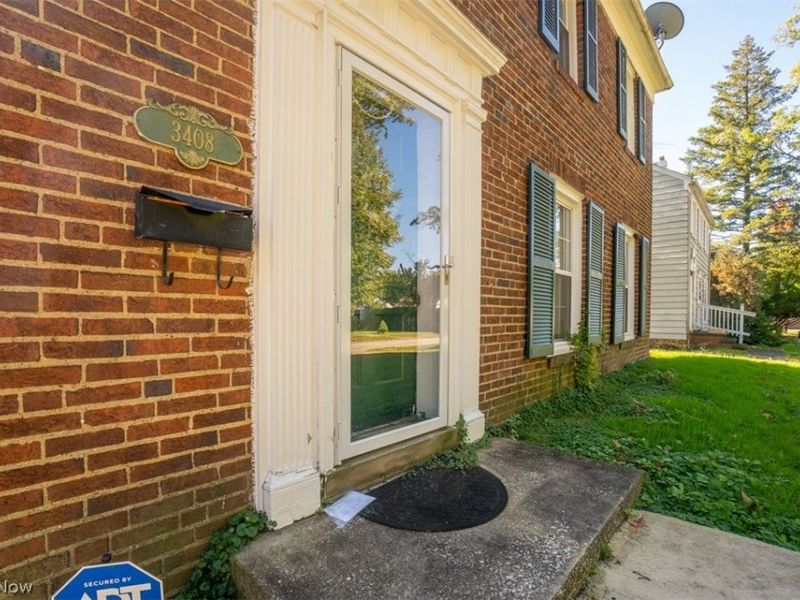3408 Thorne Road, Cleveland Heights, OH 44112 Photo 2