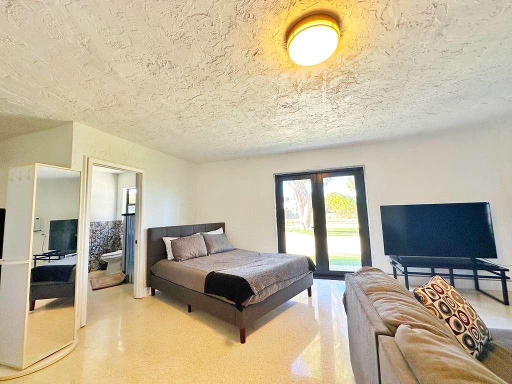 6003 S Indian River Drive, Fort Pierce, FL 34982 Photo