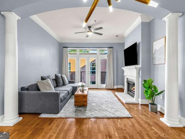 560 Dutch Valley Road NE, Unit 406, Atlanta, GA 30324