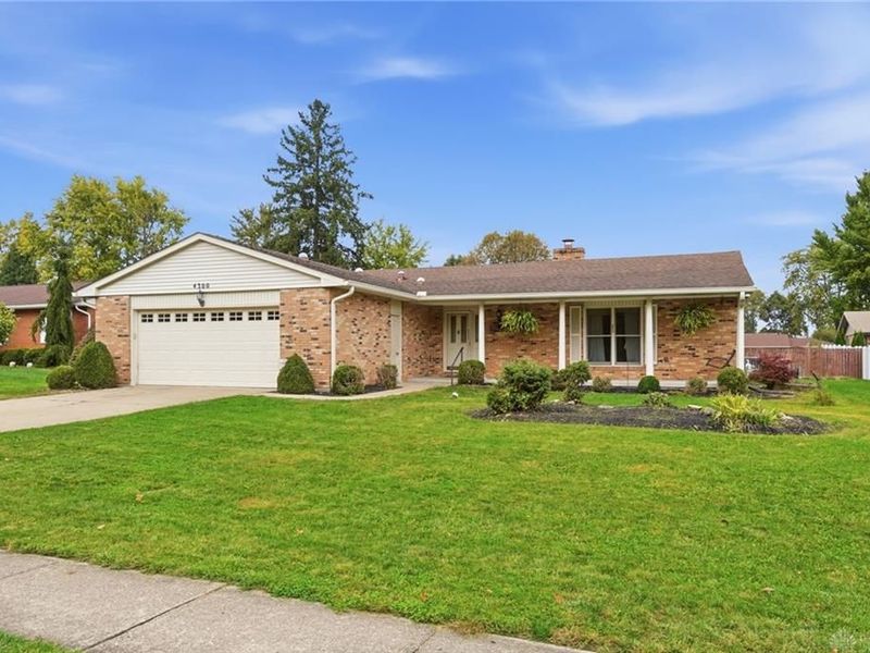 4300 W Harvest Lane, Franklin Township, OH 45005 Photo 2