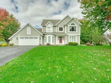 1473 Chigwell Lane N, Webster, NY 14580