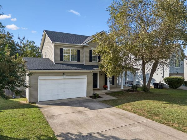 122 Waters Edge Ln , Hendersonville, TN 37075