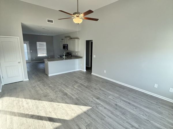 6 Stonehenge Cir , Manchester, TN 37355