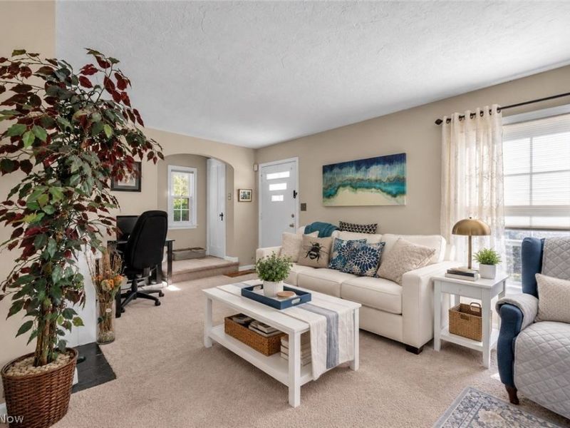 14912 Fernway Avenue, Cleveland, OH 44111 Photo 11