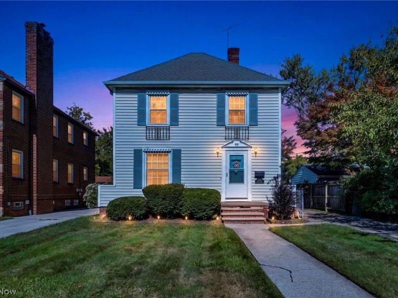 14912 Fernway Avenue, Cleveland, OH 44111 Photo 2