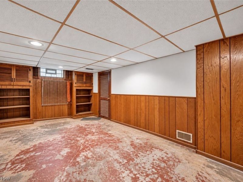 14912 Fernway Avenue, Cleveland, OH 44111 Photo 27
