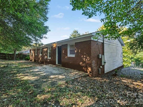 306 Hubbard Street , Lincolnton, NC 28092