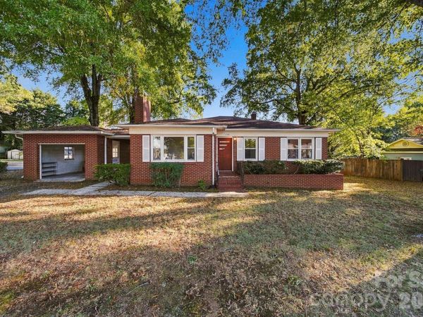 203 W 21st Street , Newton, NC 28658