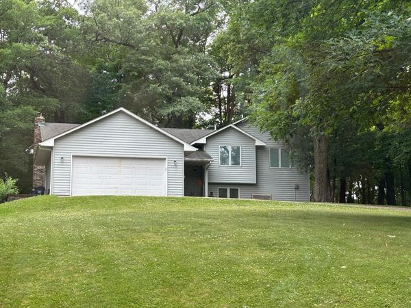 2106 39th Street W, Webster, MN 55088
