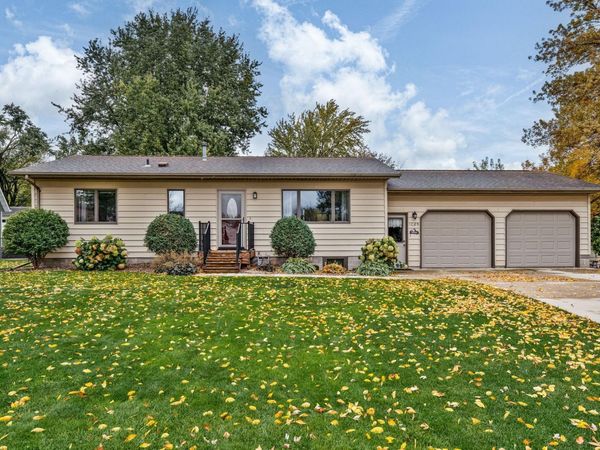 1085 Robert Place SW, Owatonna, MN 55060