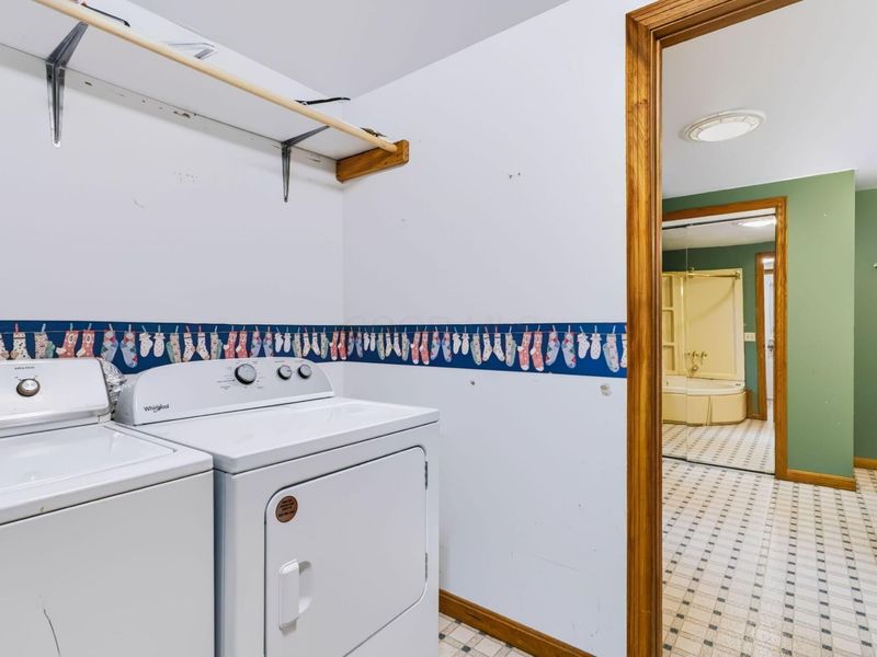 5465 Cincinnati Zanesville Road NE, Lancaster, OH 43130 Photo 19