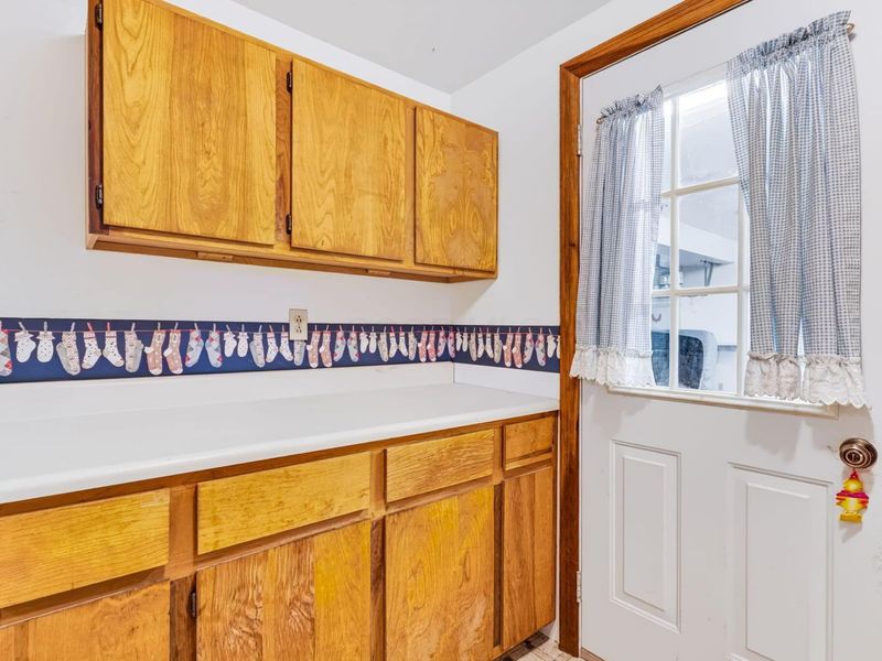 5465 Cincinnati Zanesville Road NE, Lancaster, OH 43130 Photo 20