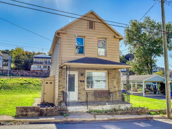 210 Laurel Street, Wilkes-Barre, PA 18706