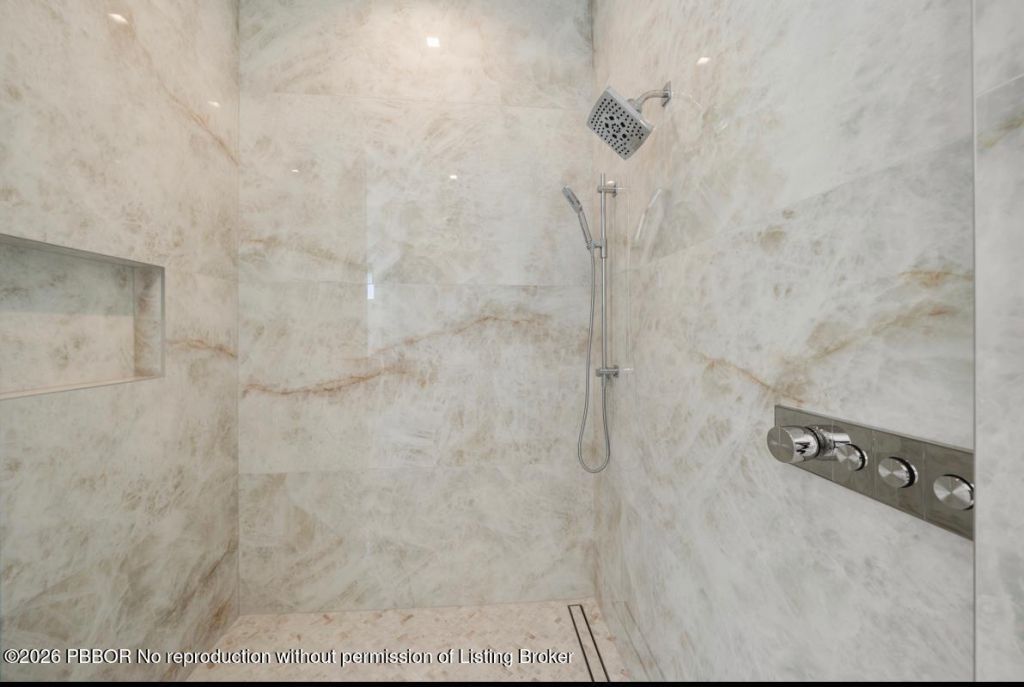 325 W Riverside Drive, Jupiter, FL 33469 Photo