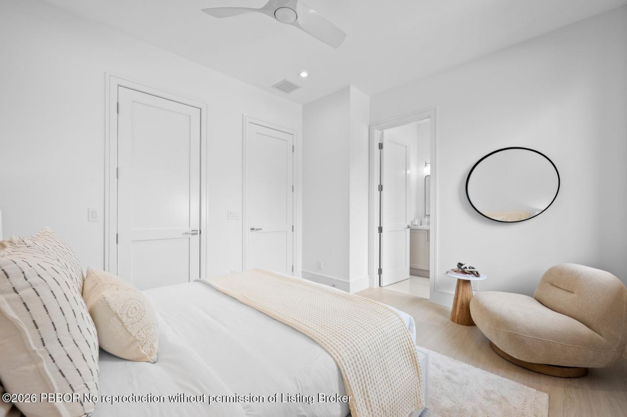 325 W Riverside Drive, Jupiter, FL 33469 Photo