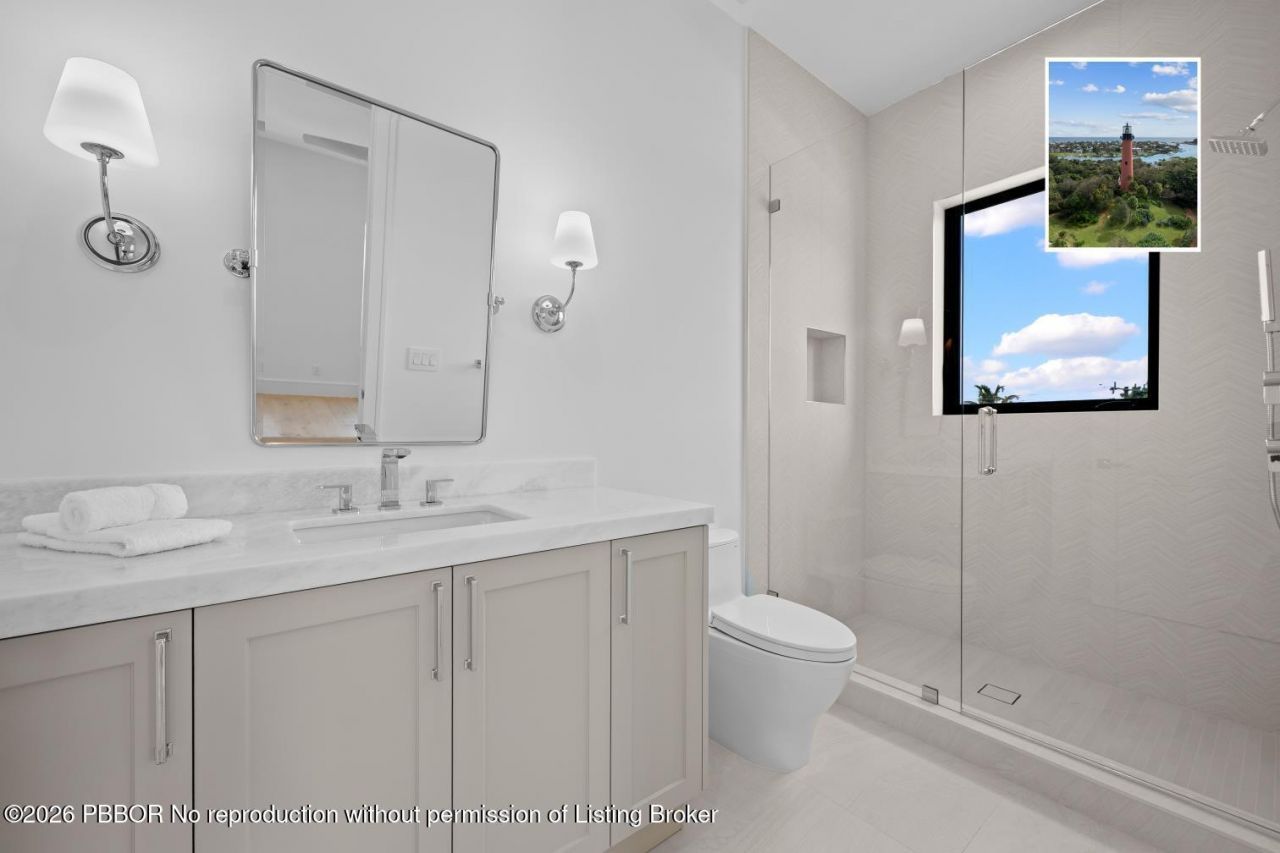 325 W Riverside Drive, Jupiter, FL 33469 Photo