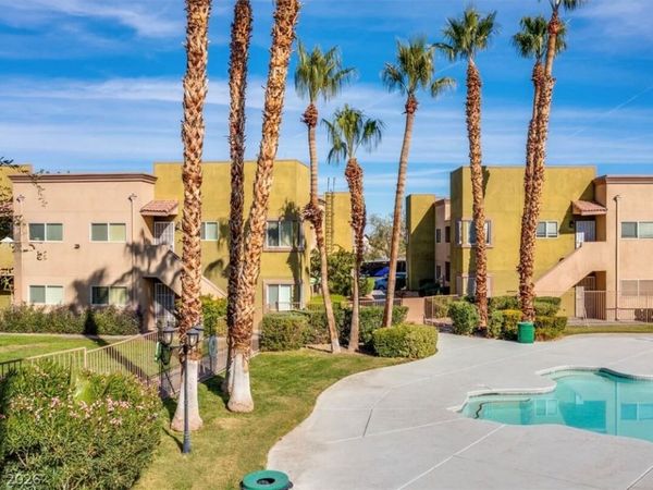 1854 N Decatur Boulevard , Unit 103, Las Vegas, NV 89108