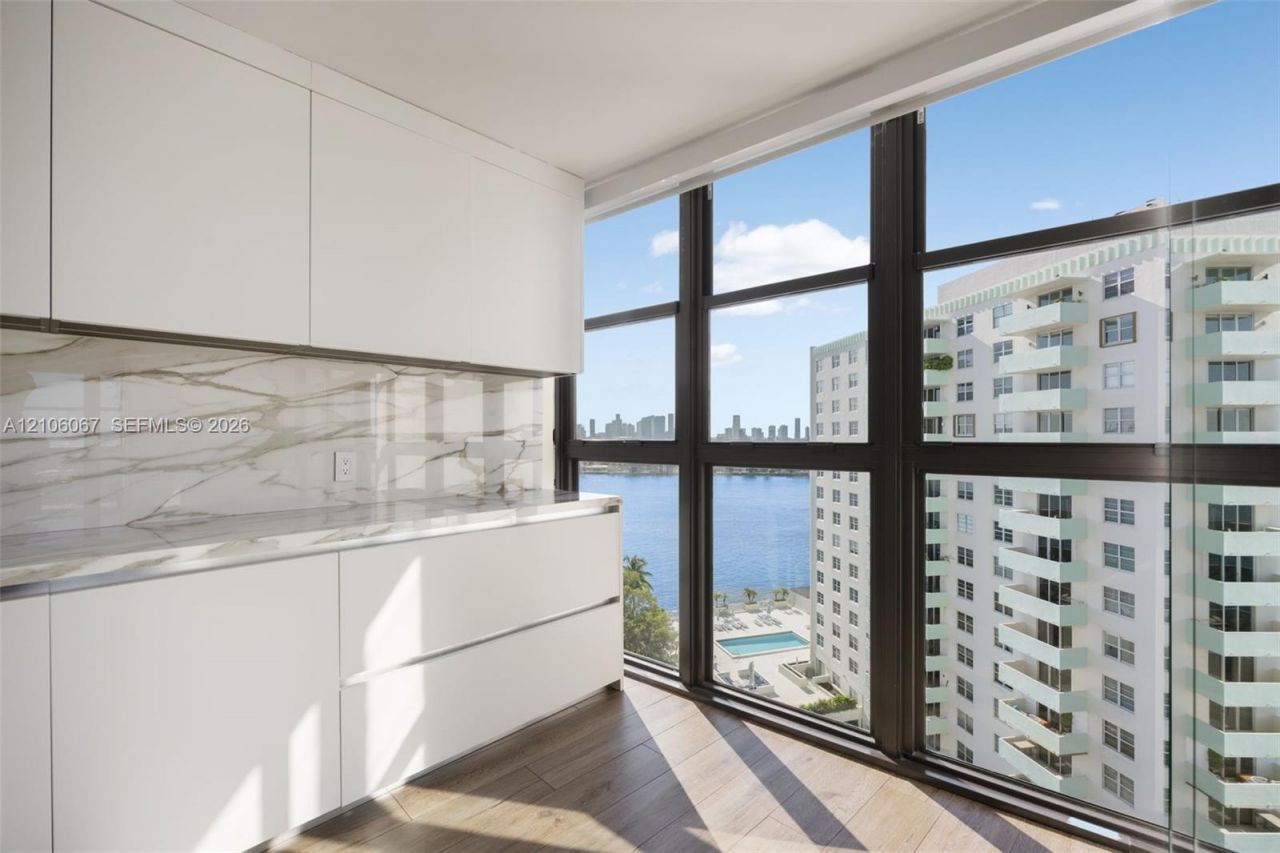 9 Island Ave, Unit 1215, Miami Beach, FL 33139 Photo