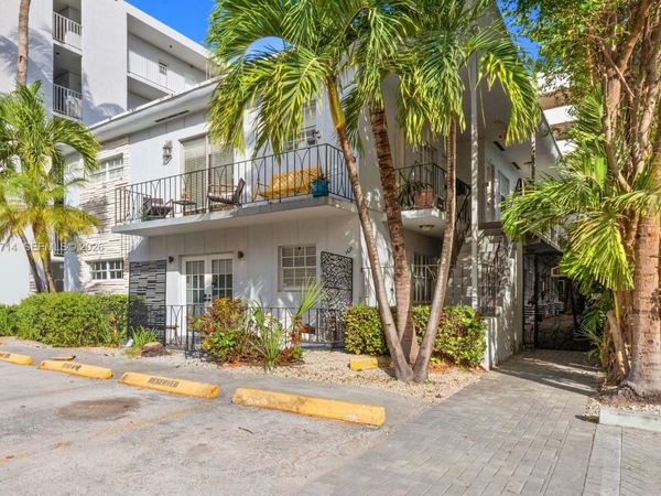 1611 West Ave , Unit 15, Miami Beach, FL 33139