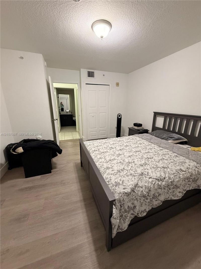 650 Palm Ave , Unit 2-A3, Hialeah, FL 33010 Photo