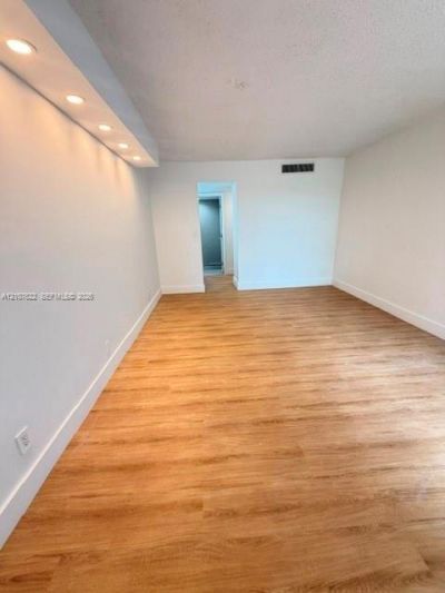 20400 W Country Club Dr , Unit 112, Aventura, FL 33180 Photo