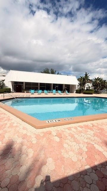 20400 W Country Club Dr , Unit 112, Aventura, FL 33180 Photo