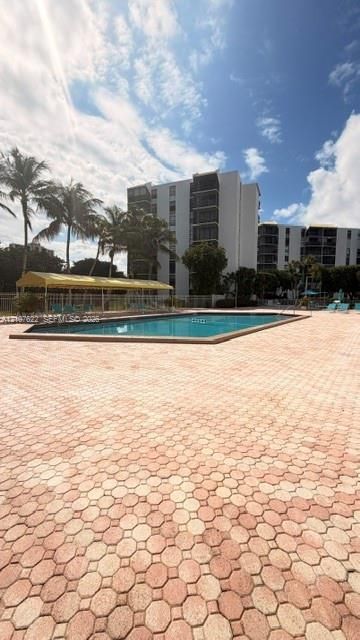 20400 W Country Club Dr , Unit 112, Aventura, FL 33180 Photo