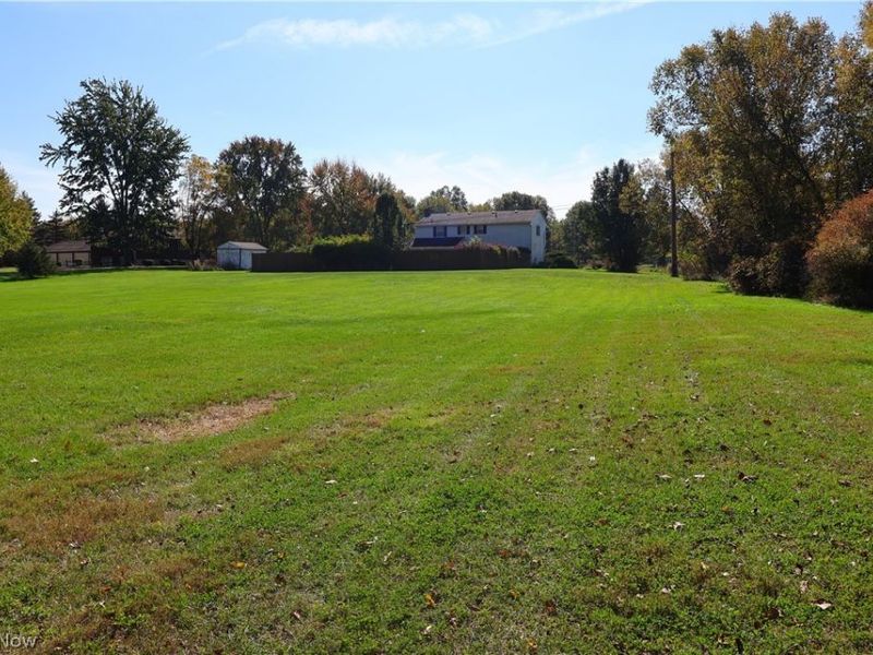108 Country Place, Grafton, OH 44044 Photo 13