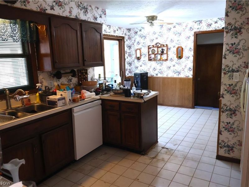 108 Country Place, Grafton, OH 44044 Photo 21