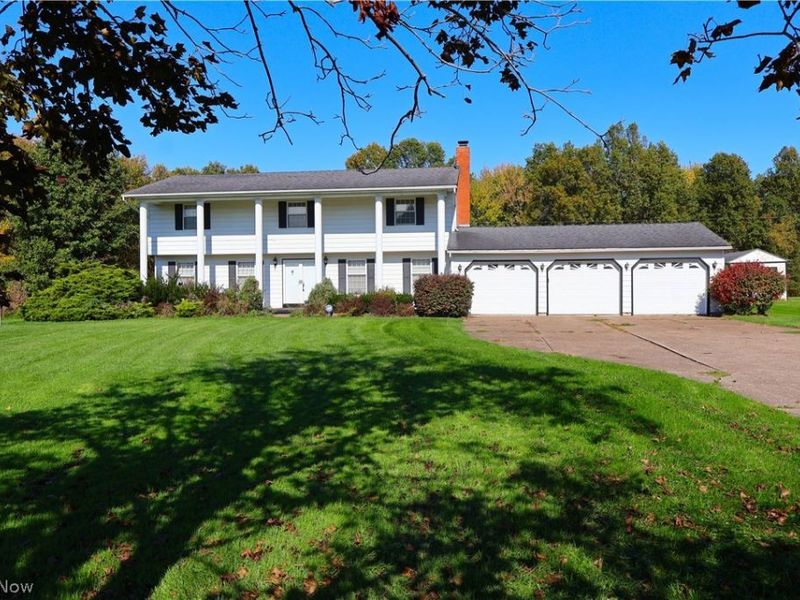 108 Country Place, Grafton, OH 44044 Photo 4