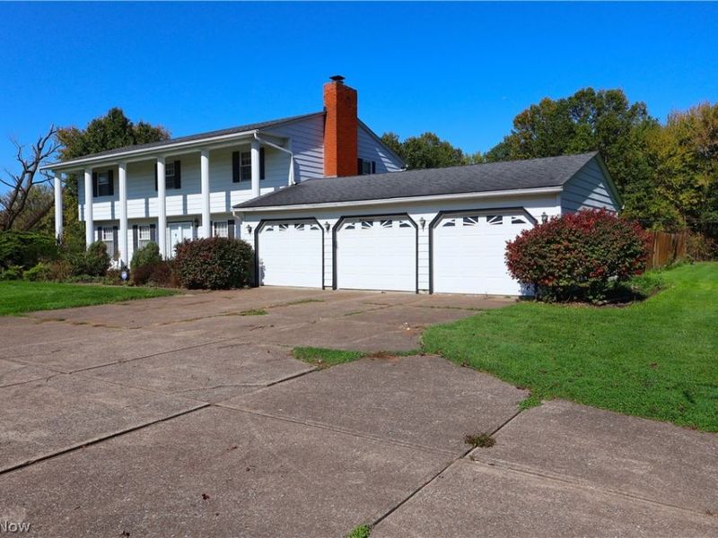 108 Country Place, Grafton, OH 44044 Photo 5