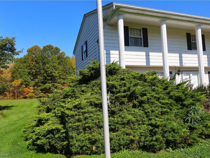 108 Country Place, Grafton, OH 44044 Photo 8