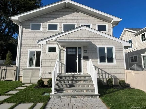 43 Marwood Road N, Unit B, Port Washington, NY 11050