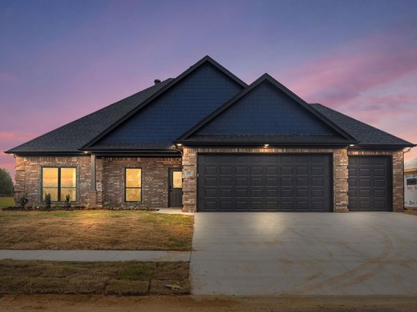 105 Glade Drive, Cabot, AR 72023