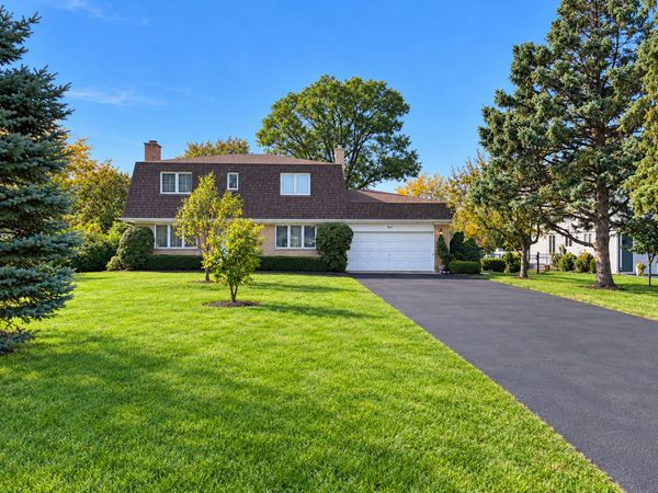 904 Elmdale Road , Glenview, IL 60025
