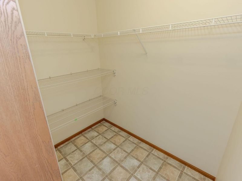 1281 Amberlea Drive W, Unit 7, Columbus, OH 43230 Photo 26