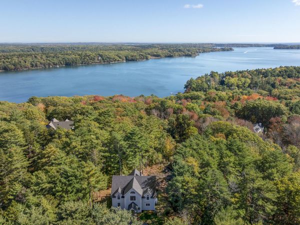 25 Belhaven Way, Boothbay, ME 04537