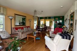 141 Salem Creek Drive photo 4
