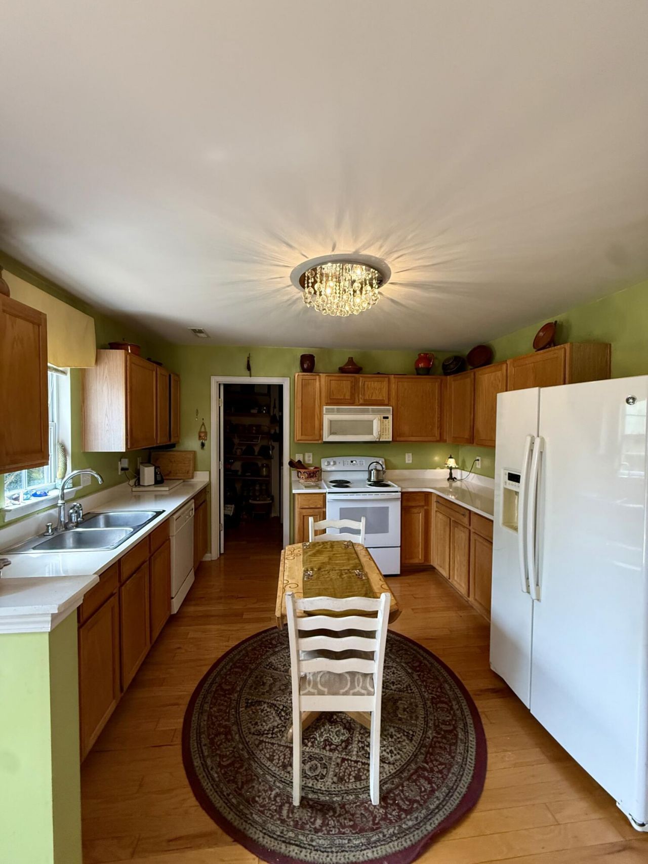 141 Salem Creek Drive Photo 9