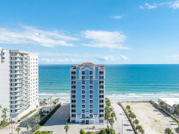 2071 S Atlantic Avenue, Unit 305, Daytona Beach Shores, FL 32118