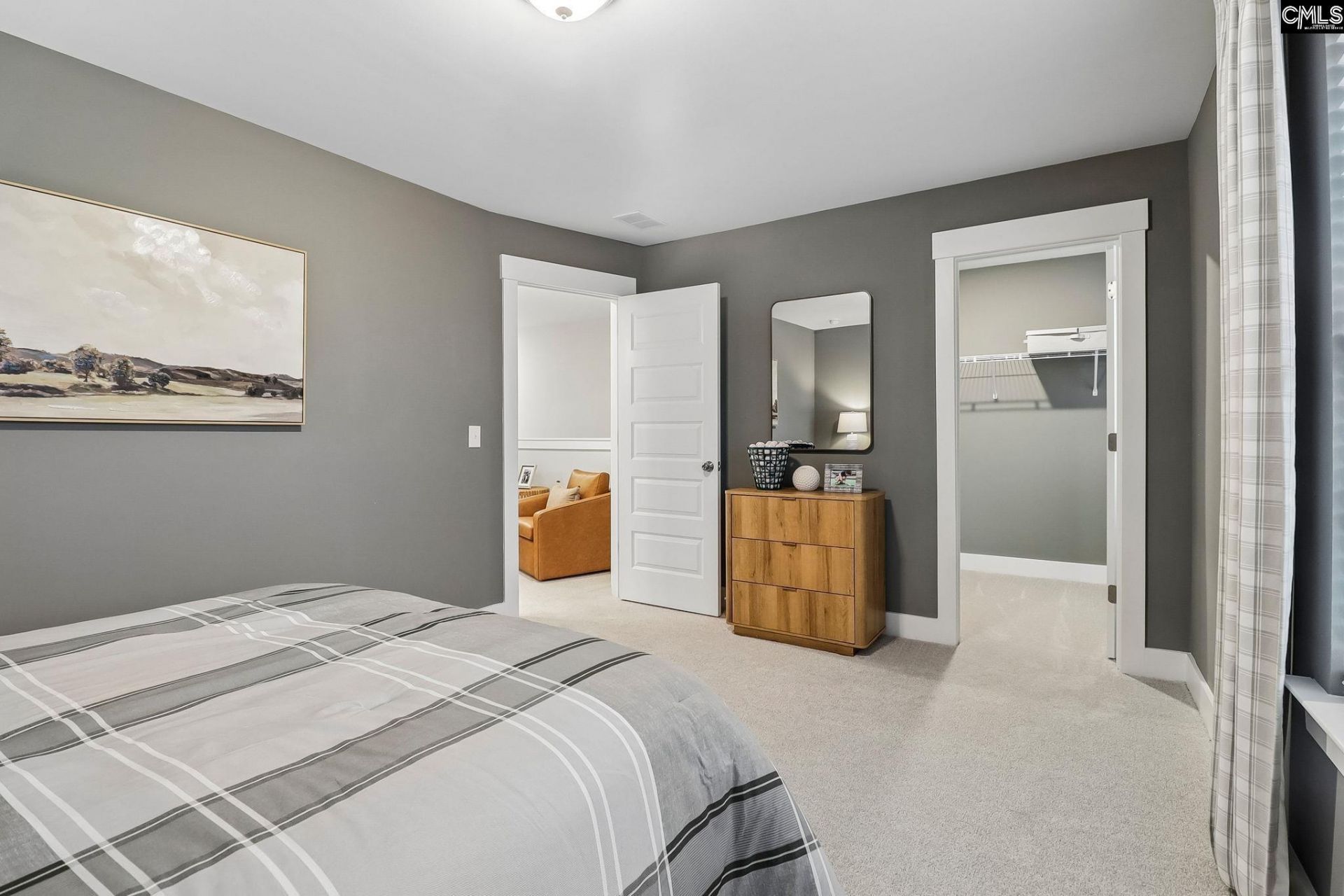413 Huntley Way  Photo 23
