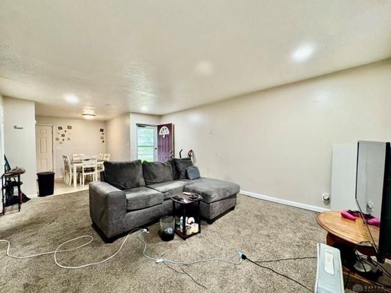 4074 Middlehurst Lane, Dayton, OH 45406 Photo 9