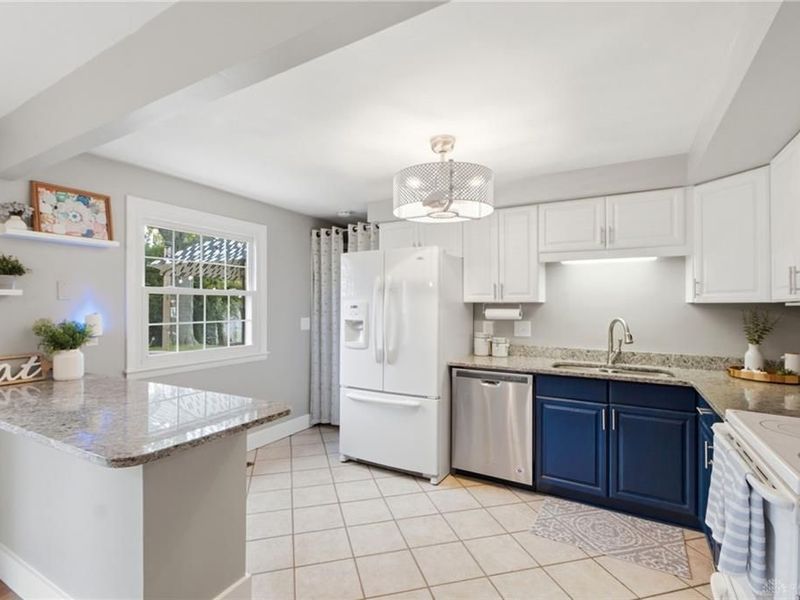 130 S Johanna Drive, Centerville, OH 45458 Photo 12