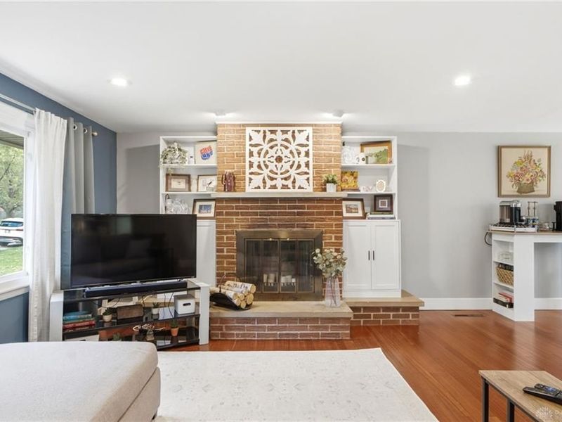 130 S Johanna Drive, Centerville, OH 45458 Photo 6