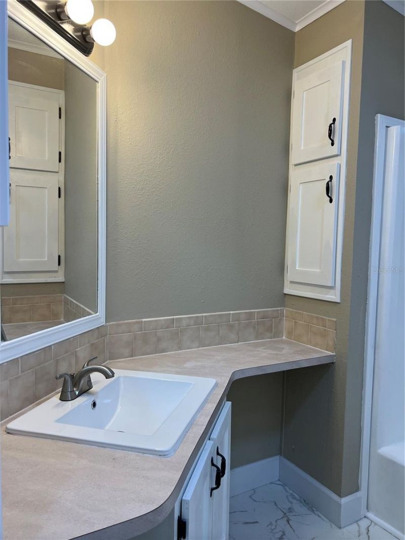 45518 Oak Street, Paisley, FL 32767 Photo
